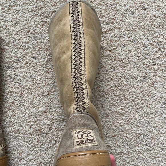 Ugg Australia Women’s Tall Ultimate Braid Boots Size 8 Rubber Sole Tan - Picture 5 of 8